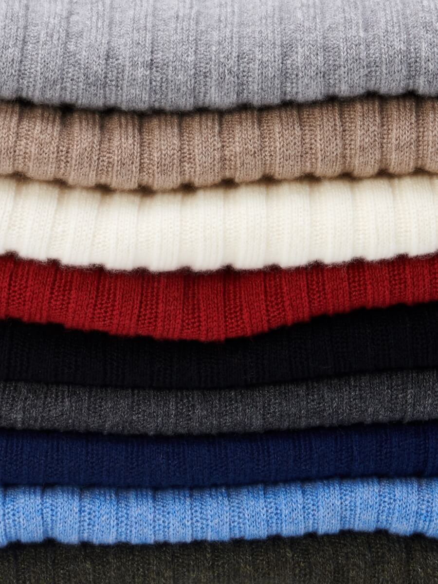 Napoli Cashmere Ribbed Scarf — Navy