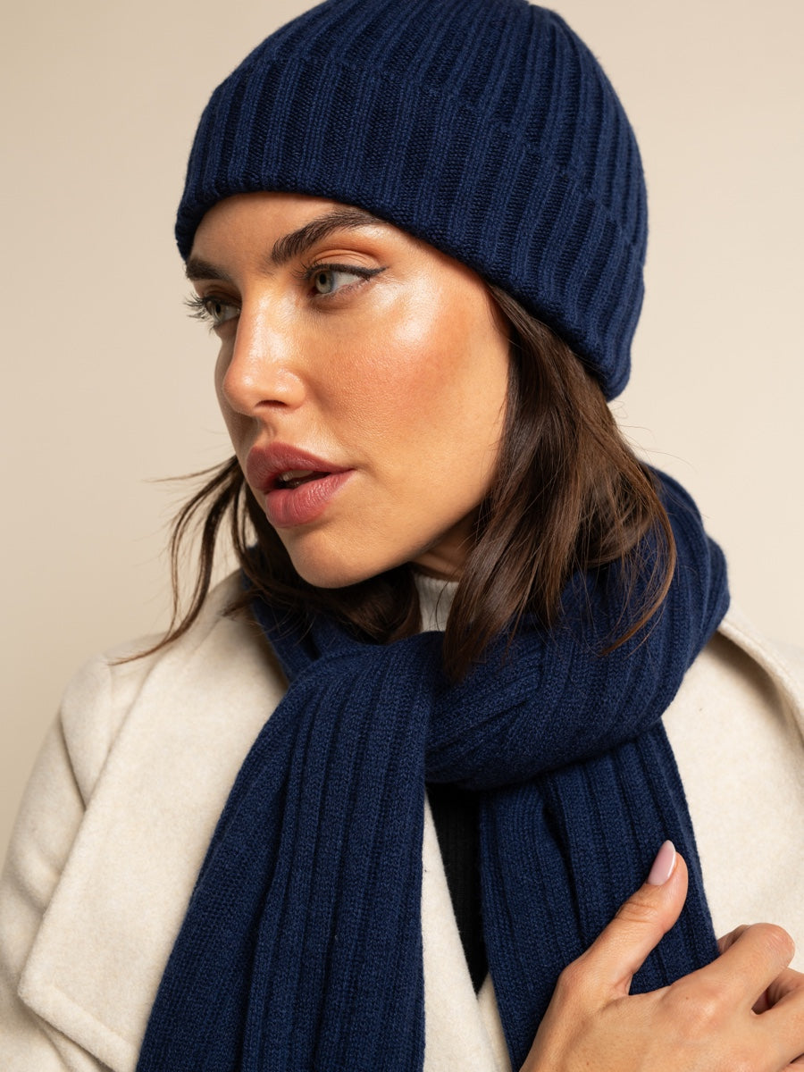 Napoli Cashmere Ribbed Scarf — Navy