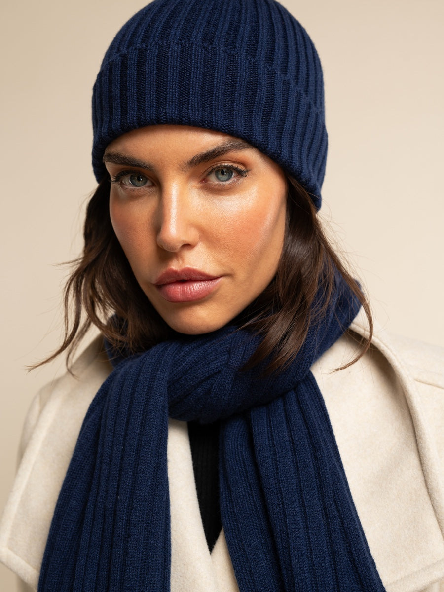 Napoli Cashmere Ribbed Scarf — Navy