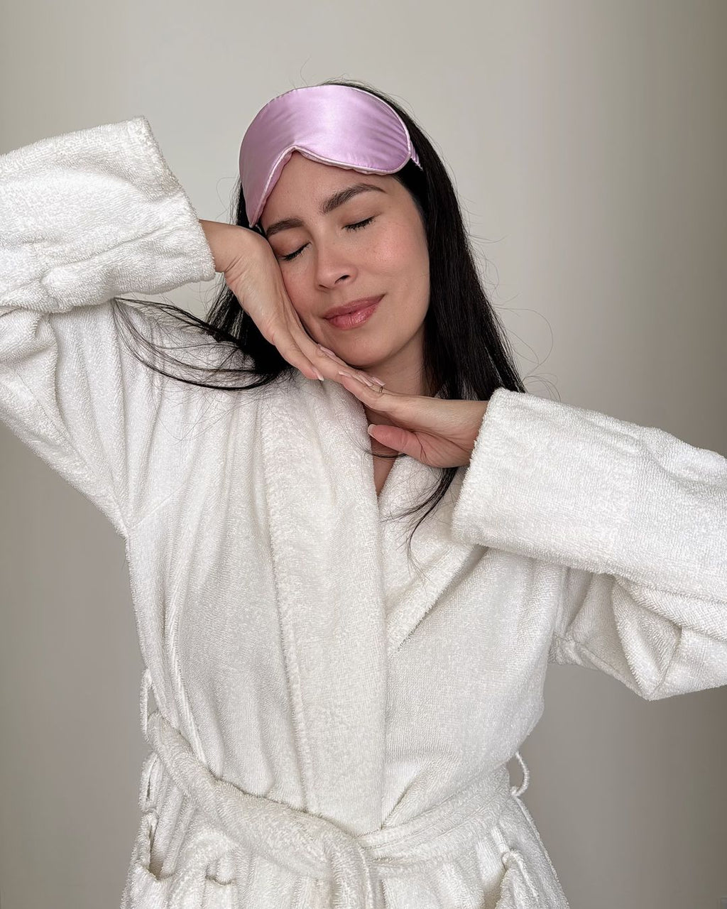 Blissful Sleep Silk Eye Mask — Navy